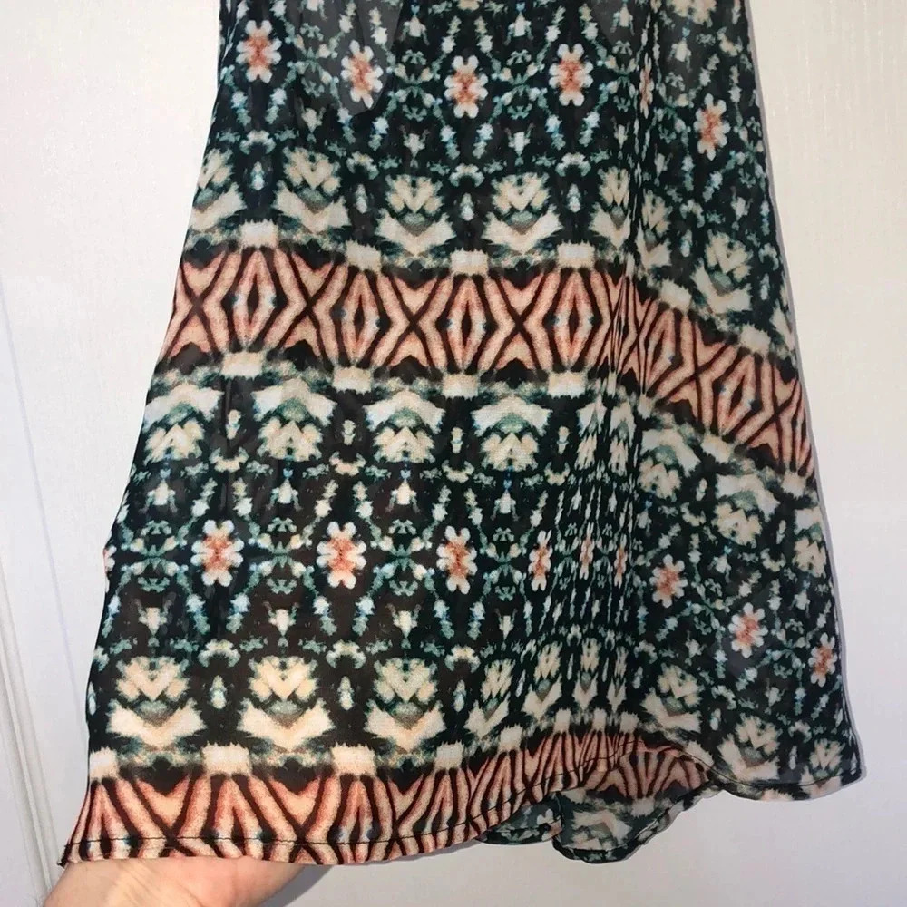 Sheer Tank - Picture 4 of 4